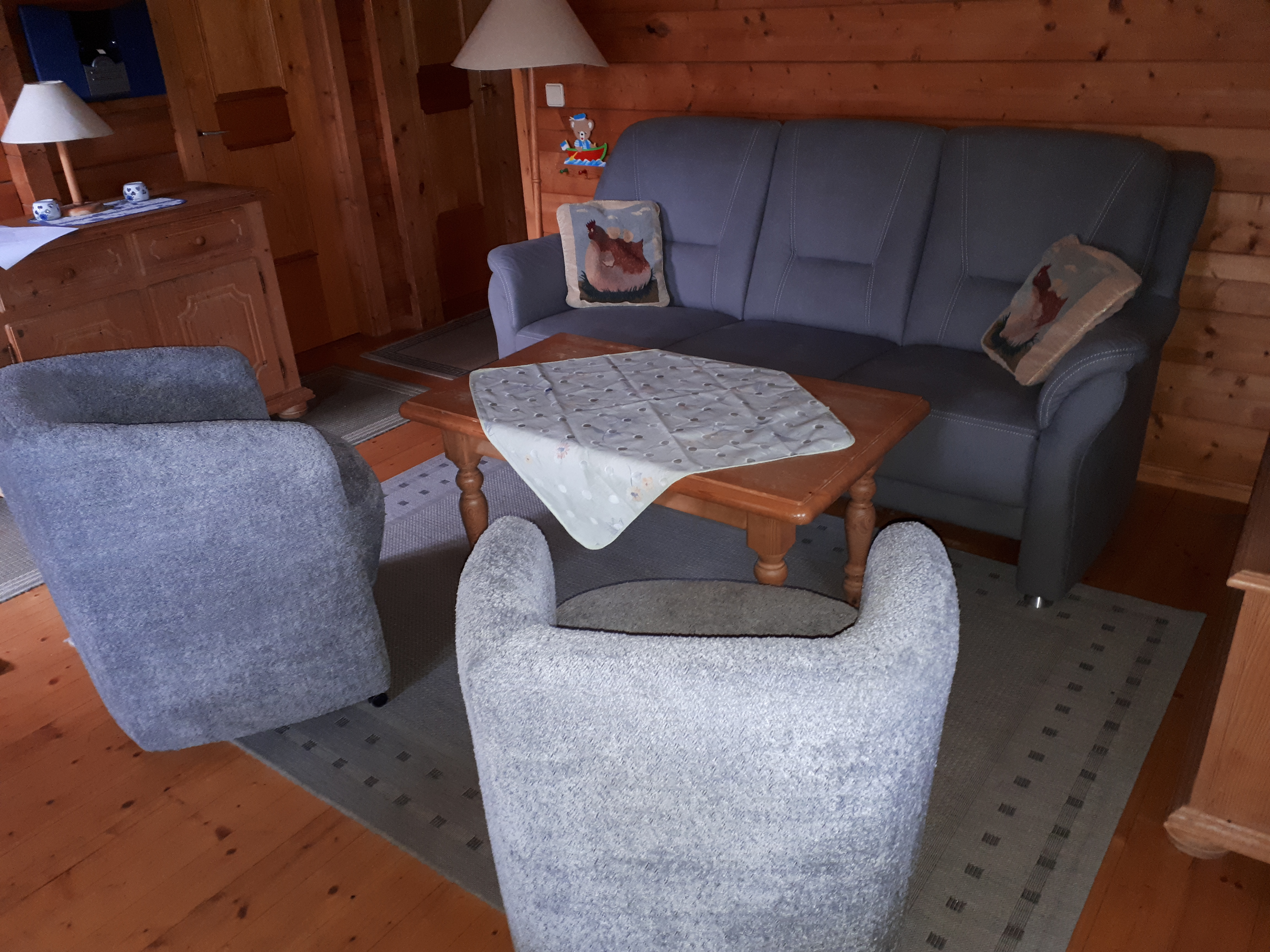 Essbereich mit z�nftiger Eckbank Ferienhaus 8 / Blockhaus in Stamsried / Bayerischer Wald